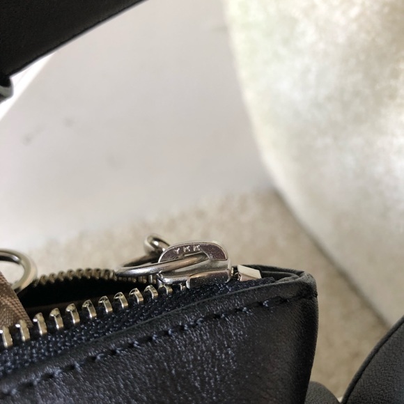 Coach purses - Picture 4 of 7